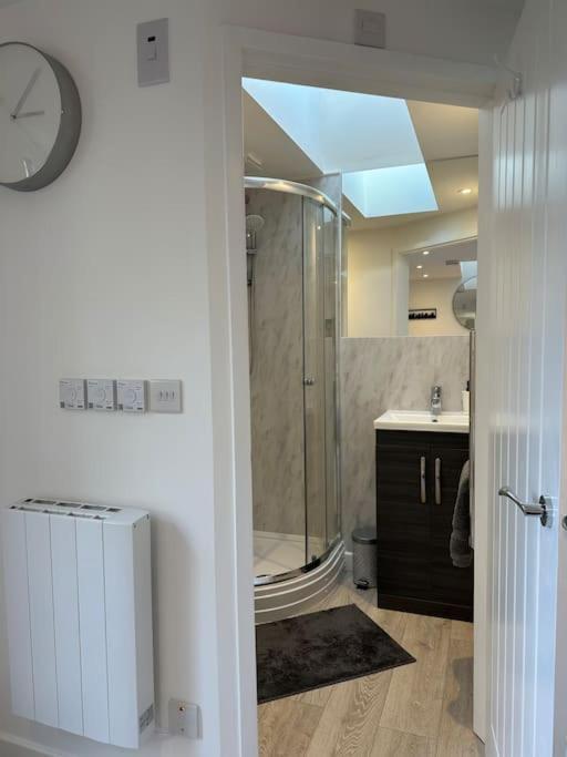 Whitsun Studio - Brand New Listing! Bristol Esterno foto